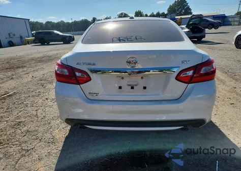 2017 Nissan Altima 2.5 из США, поврежденный, VIN 1N4AL3AP4HC127696